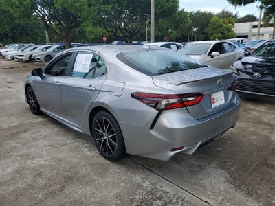 2024 Toyota Camry SE
