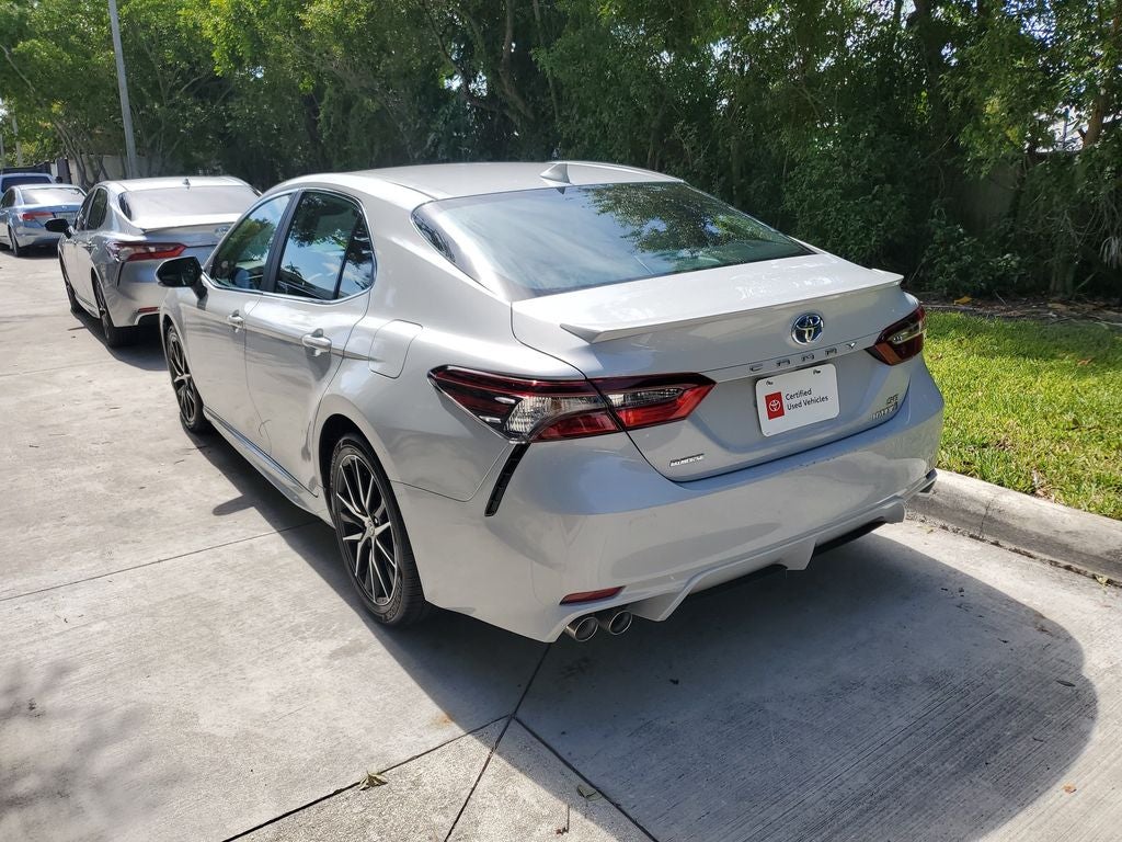 2024 Toyota Camry Hybrid SE