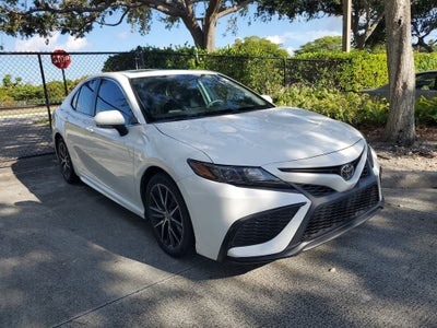 2024 Toyota Camry SE