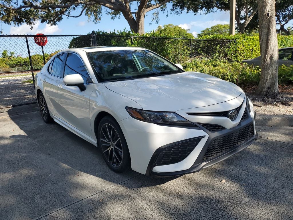 2024 Toyota Camry SE