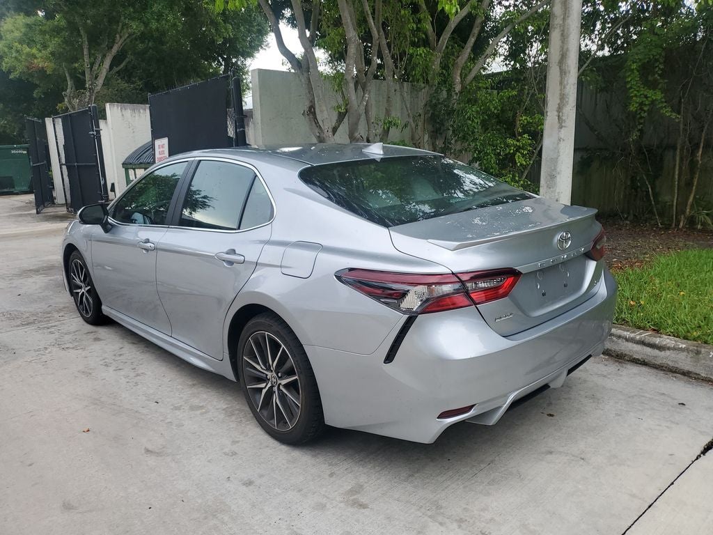 2024 Toyota Camry SE