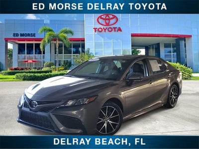 2022 Toyota Camry SE