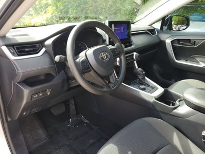 2024 Toyota RAV4 Hybrid LE