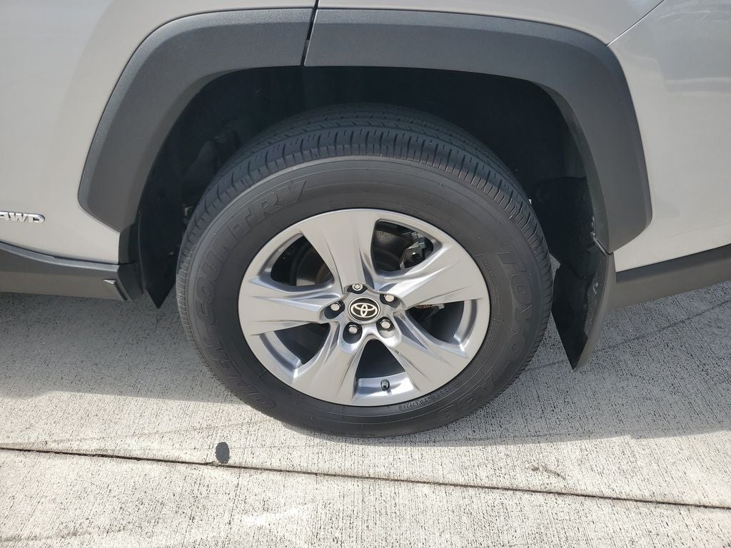 2024 Toyota RAV4 Hybrid LE