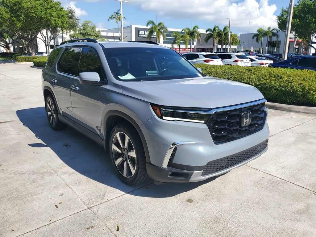 2025 Honda Pilot Touring