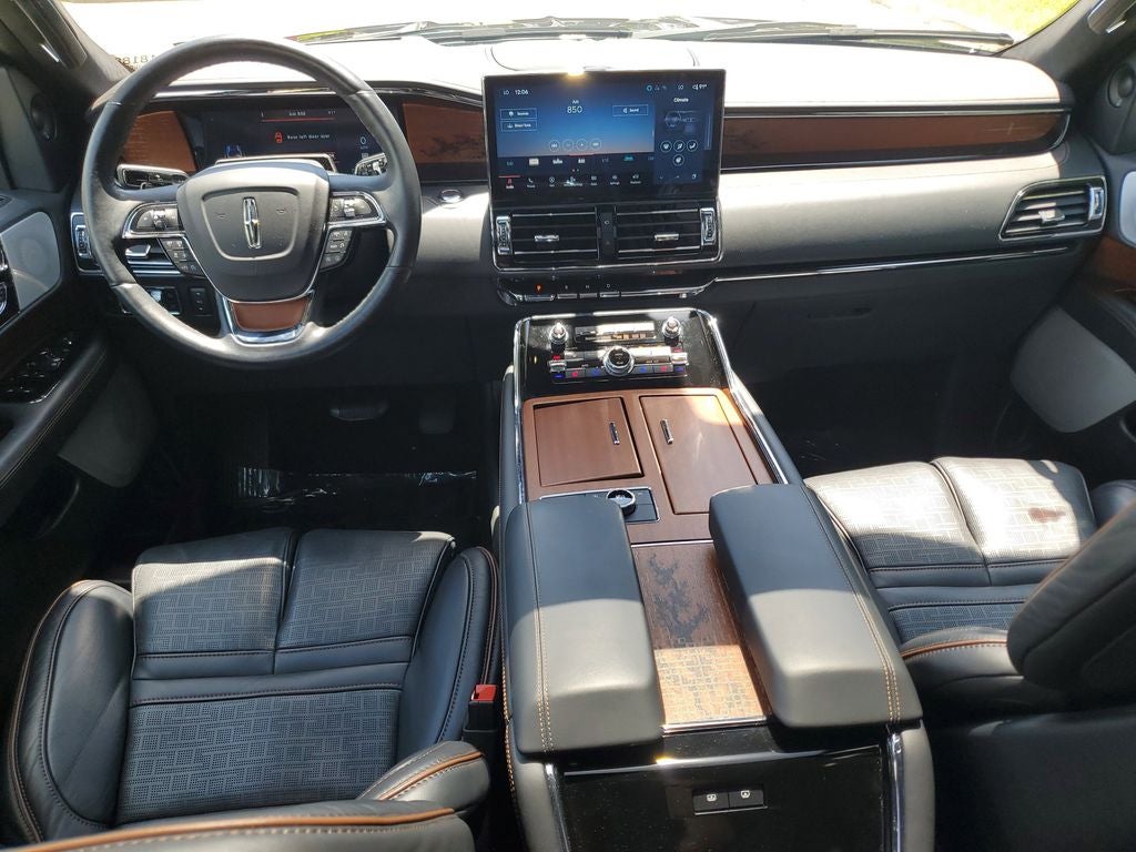 2024 Lincoln Navigator L Black Label