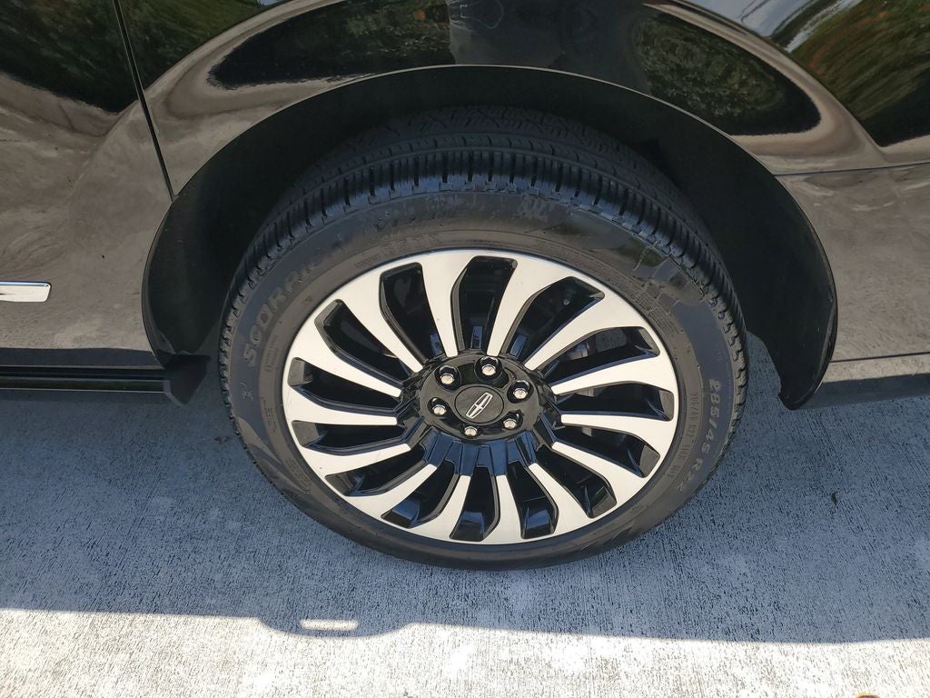 2024 Lincoln Navigator L Black Label