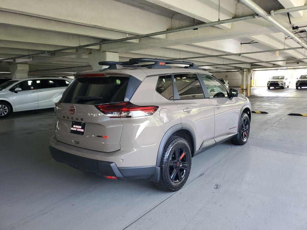 2025 Nissan Rogue Rock Creek