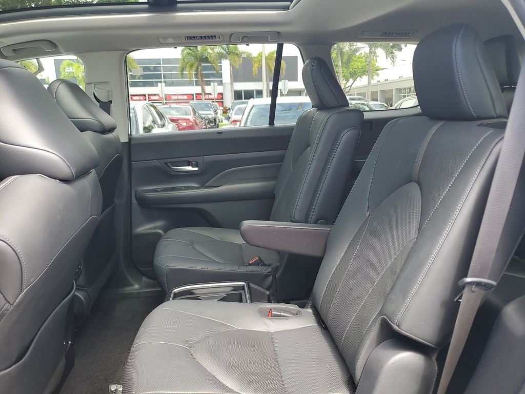 2024 Toyota Grand Highlander Platinum