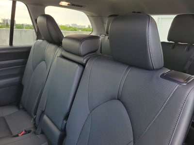 2025 Toyota Grand Highlander Hybrid Limited
