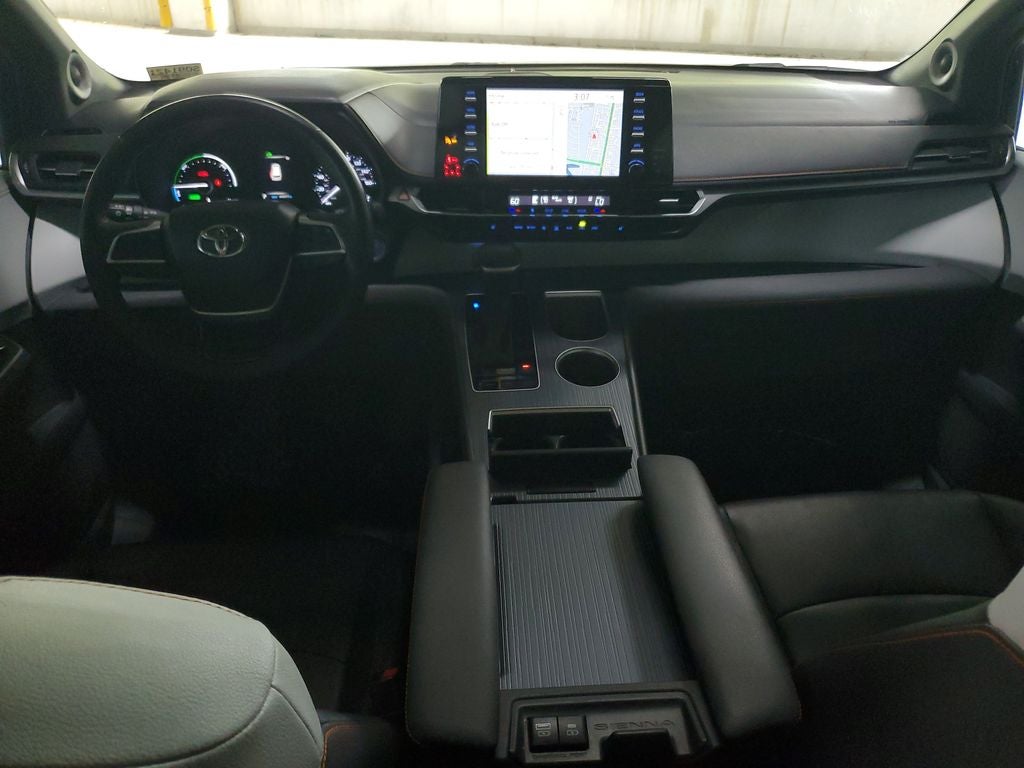 2023 Toyota Sienna XSE 7 Passenger