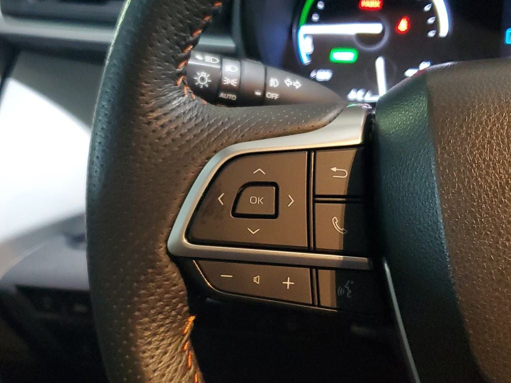 2023 Toyota Sienna XSE 7 Passenger