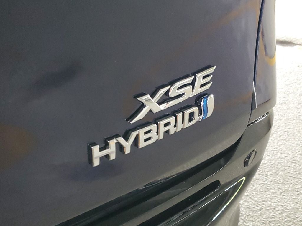 2023 Toyota Sienna XSE 7 Passenger