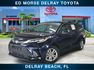 2023 Toyota Sienna XSE 7 Passenger