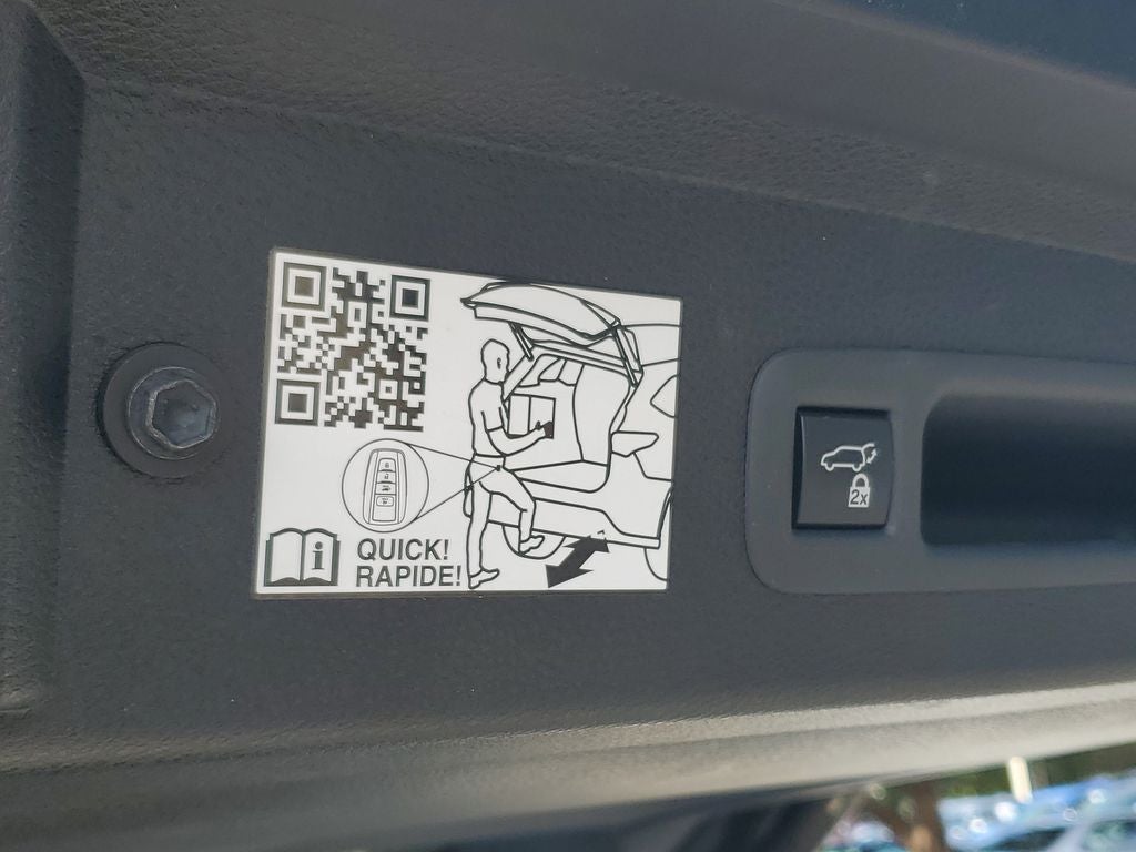 2023 Toyota Sienna Platinum 7 Passenger