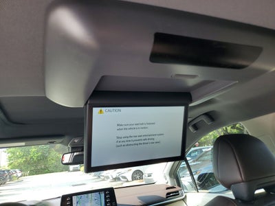 2023 Toyota Sienna Platinum 7 Passenger