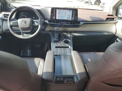 2023 Toyota Sienna Platinum 7 Passenger