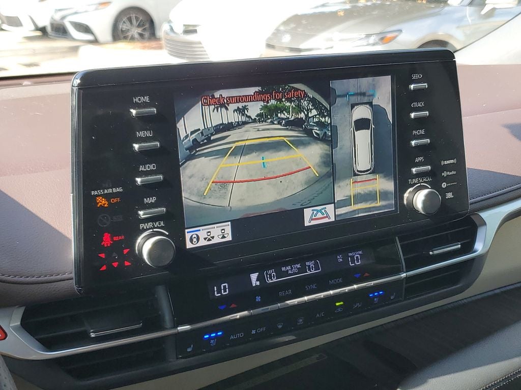 2023 Toyota Sienna Platinum 7 Passenger
