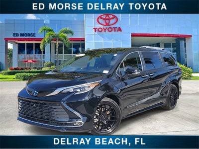 2024 Toyota Sienna Platinum 7 Passenger