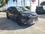 2024 Toyota Sienna Platinum 7 Passenger