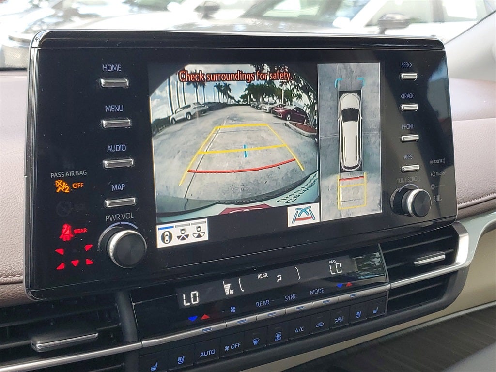 2024 Toyota Sienna Platinum 7 Passenger