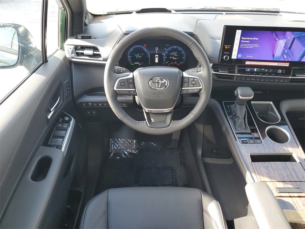 2026 Toyota Sienna Platinum 7 Passenger