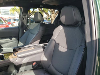 2026 Toyota Sienna Platinum 7 Passenger
