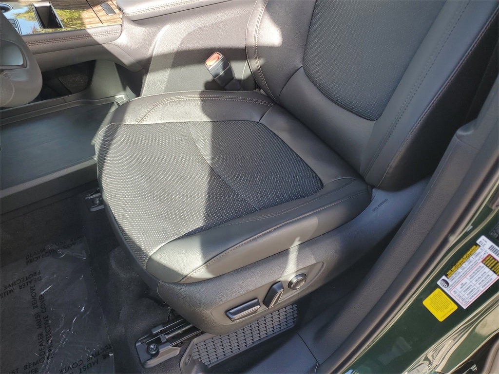 2026 Toyota Sienna Platinum 7 Passenger