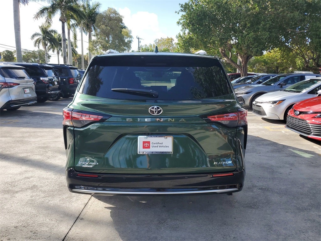 2026 Toyota Sienna Platinum 7 Passenger