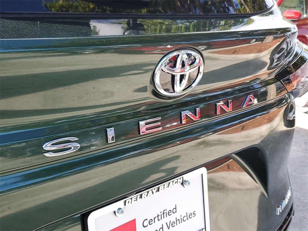 2026 Toyota Sienna Platinum 7 Passenger