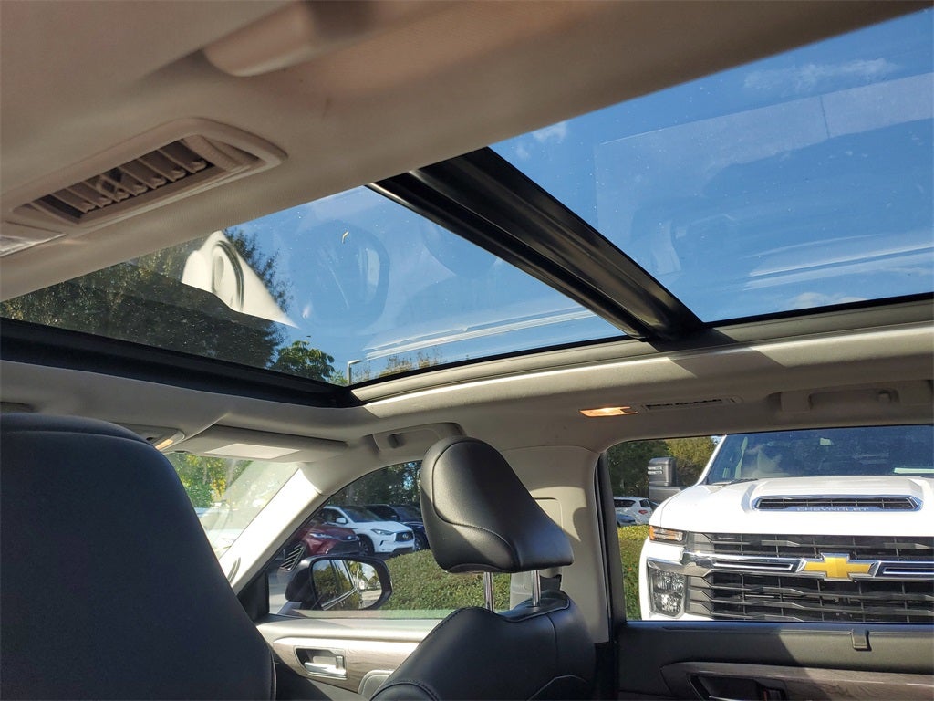 2021 Toyota Highlander Hybrid Platinum