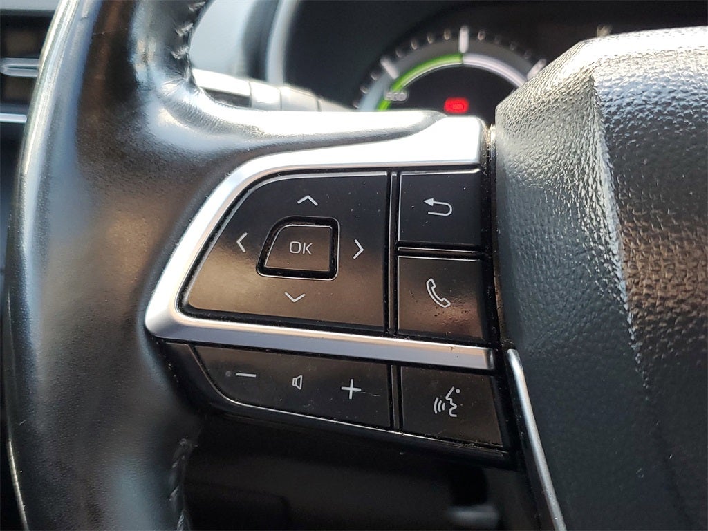 2021 Toyota Highlander Hybrid Platinum