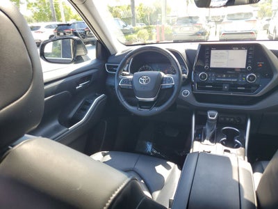 2021 Toyota Highlander XLE