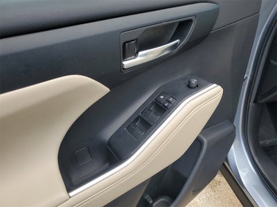 2023 Toyota Highlander Hybrid XLE