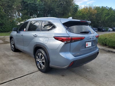 2023 Toyota Highlander Hybrid XLE