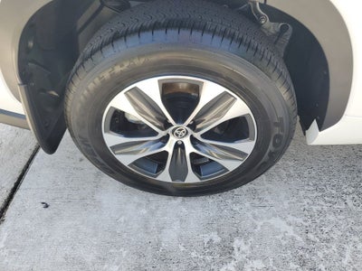 2026 Toyota Highlander Hybrid XLE