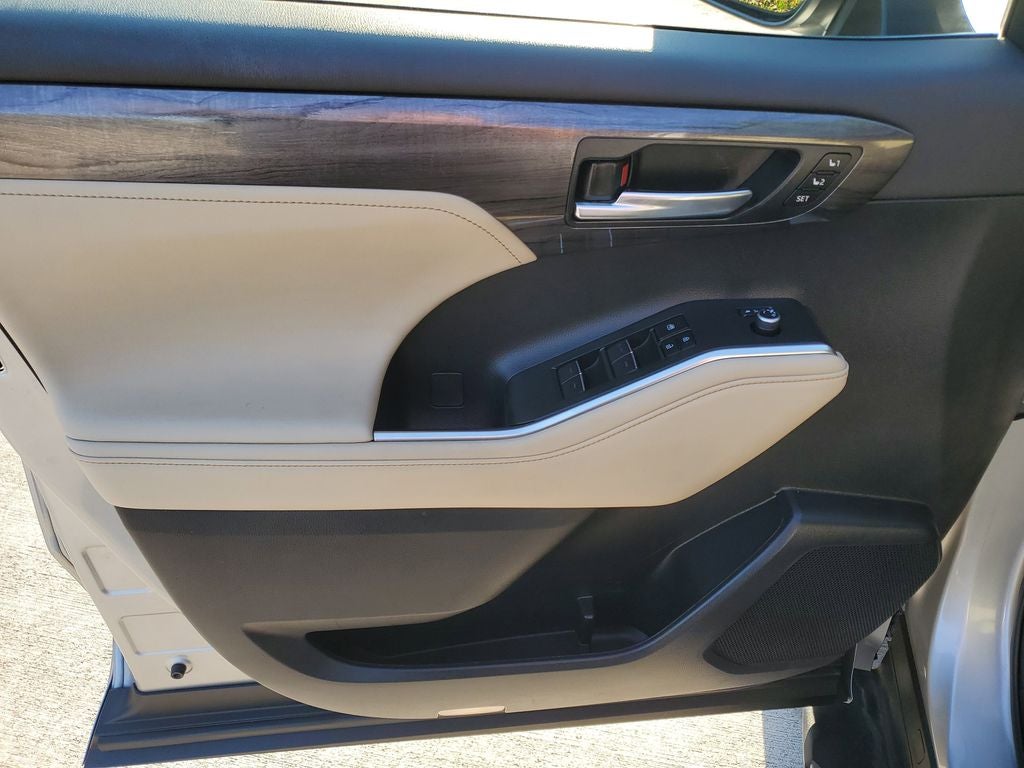 2023 Toyota Highlander Limited