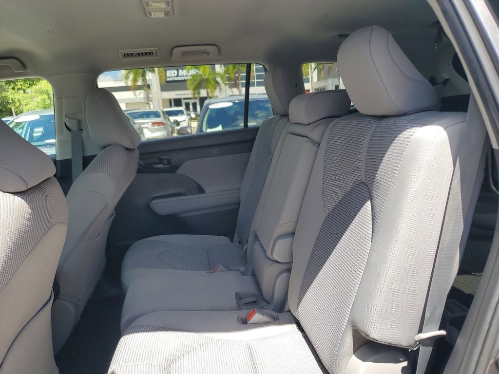 2023 Toyota Highlander L