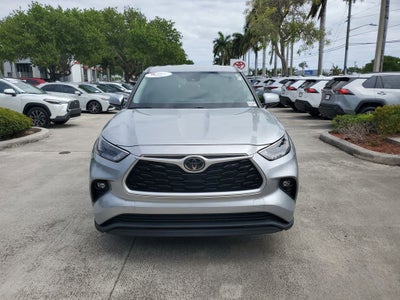 2023 Toyota Highlander LE