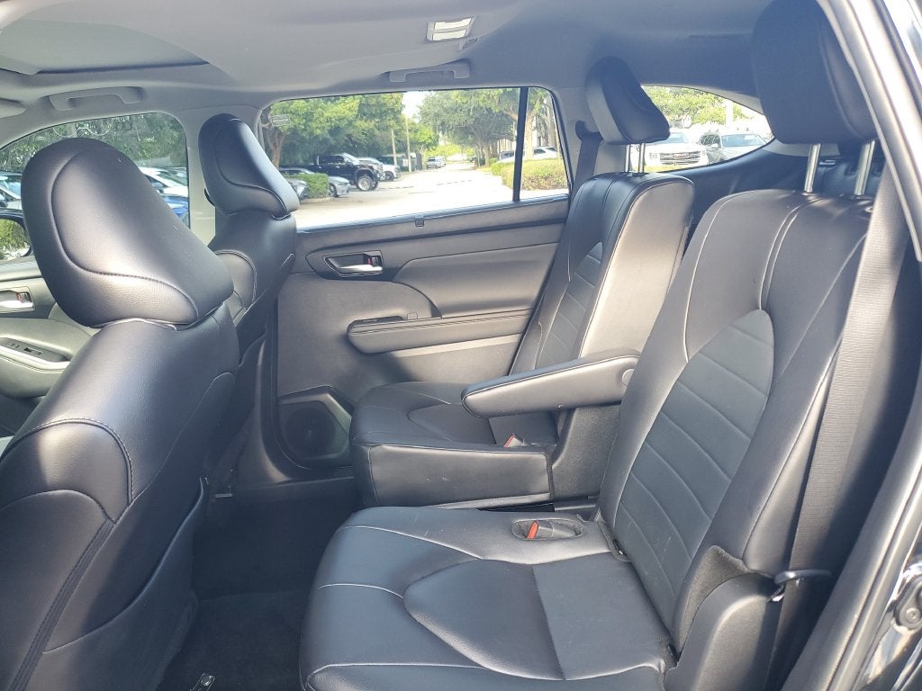 2024 Toyota Highlander XLE