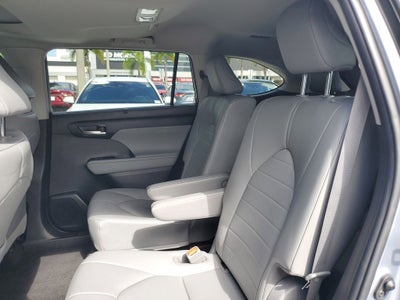 2023 Toyota Highlander XLE
