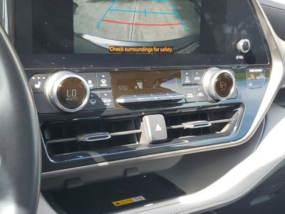 2023 Toyota Highlander XLE