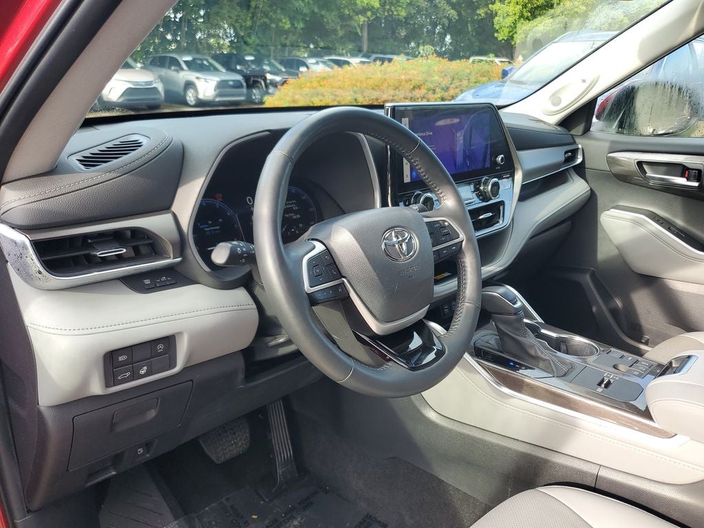2023 Toyota Highlander Limited