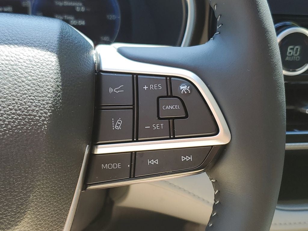 2025 Toyota Highlander Platinum