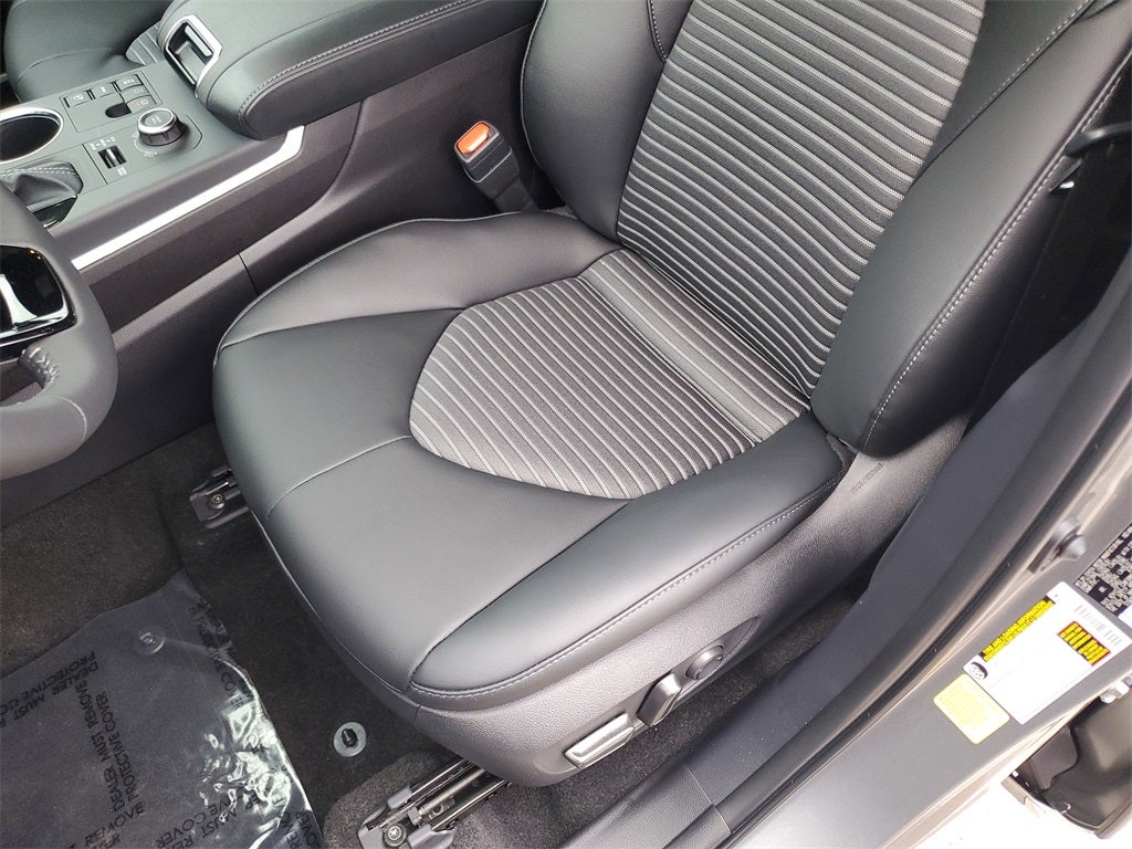 2026 Toyota Highlander XSE