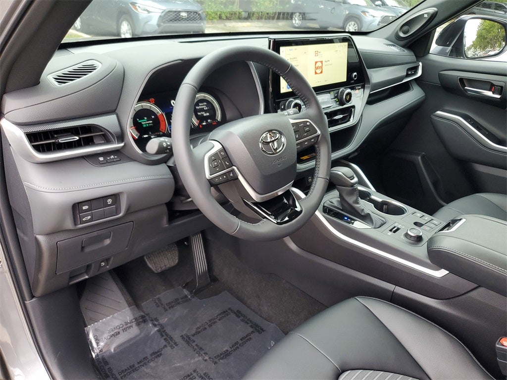 2026 Toyota Highlander XSE