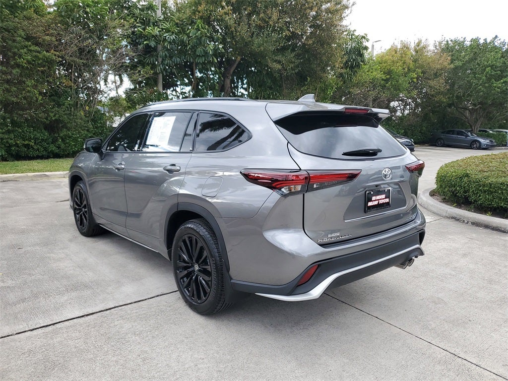 2026 Toyota Highlander XSE