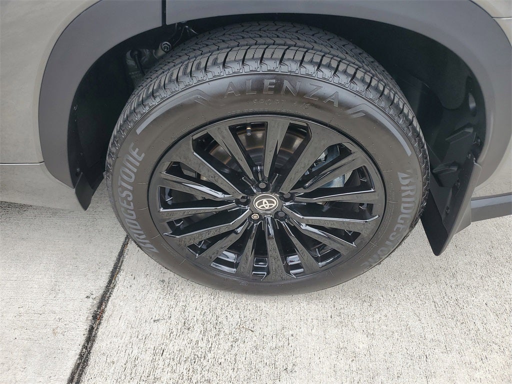 2026 Toyota Highlander XSE