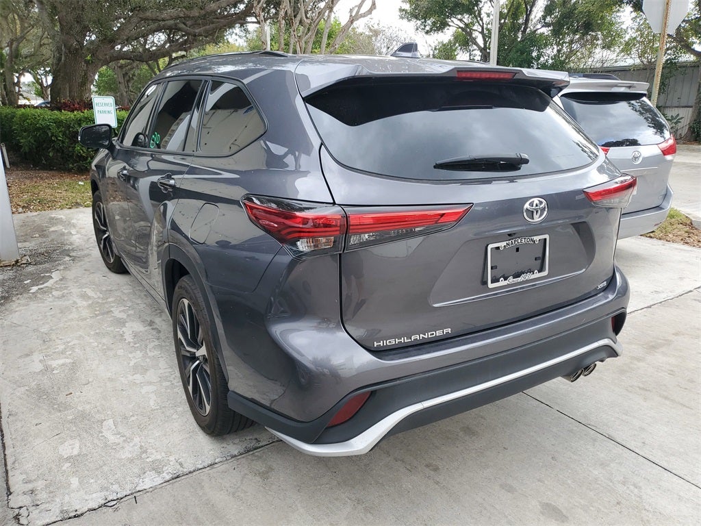 2022 Toyota Highlander XSE