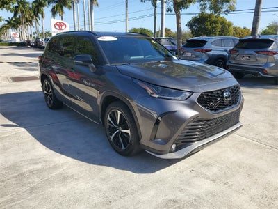 2022 Toyota Highlander XSE